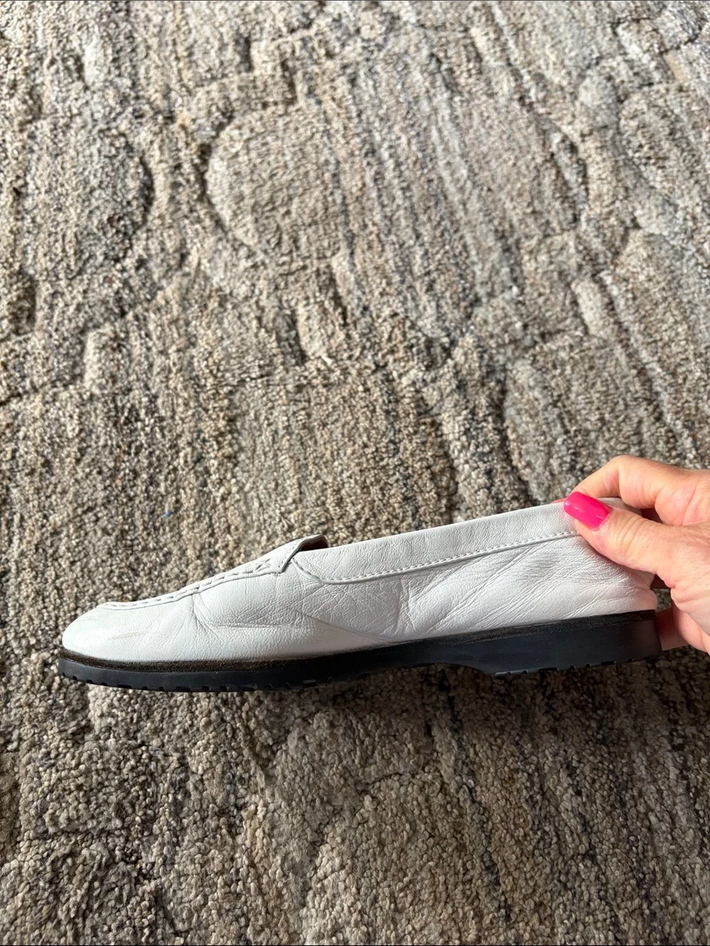 CHANEL White Leather CC Logo Loafers